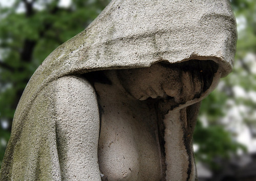 Deuil / Mourning by : Tétine : deuil photo